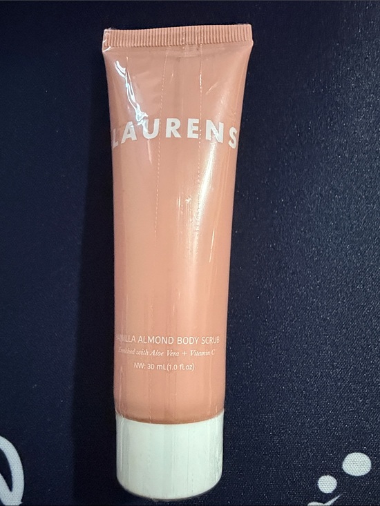 Laurens Other - 3/$15 🌸 Laurens Vanilla Almond Body Scrub - Sealed!